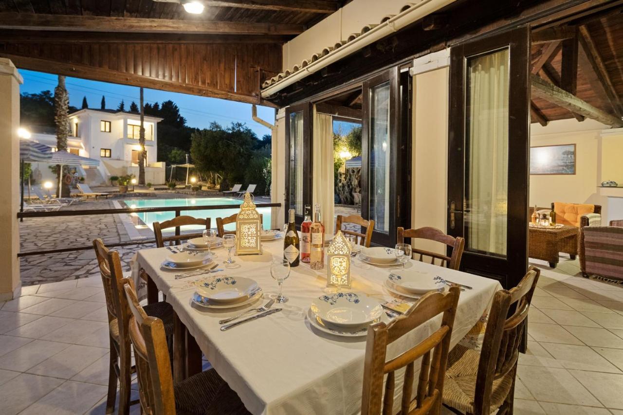 Villa Lianolia Peritheia Exteriör bild