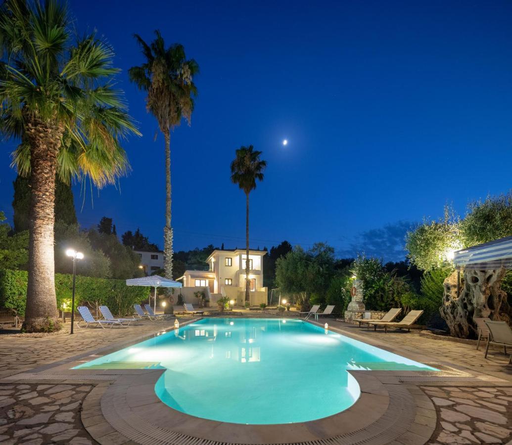 Villa Lianolia Peritheia Exteriör bild